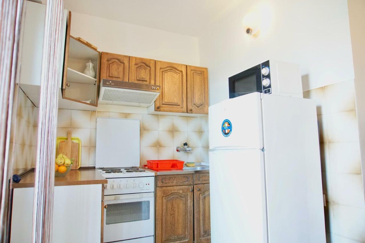 Apartments Burano Трогир Екстериор снимка